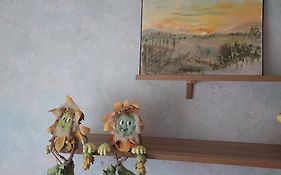 Tiziana House